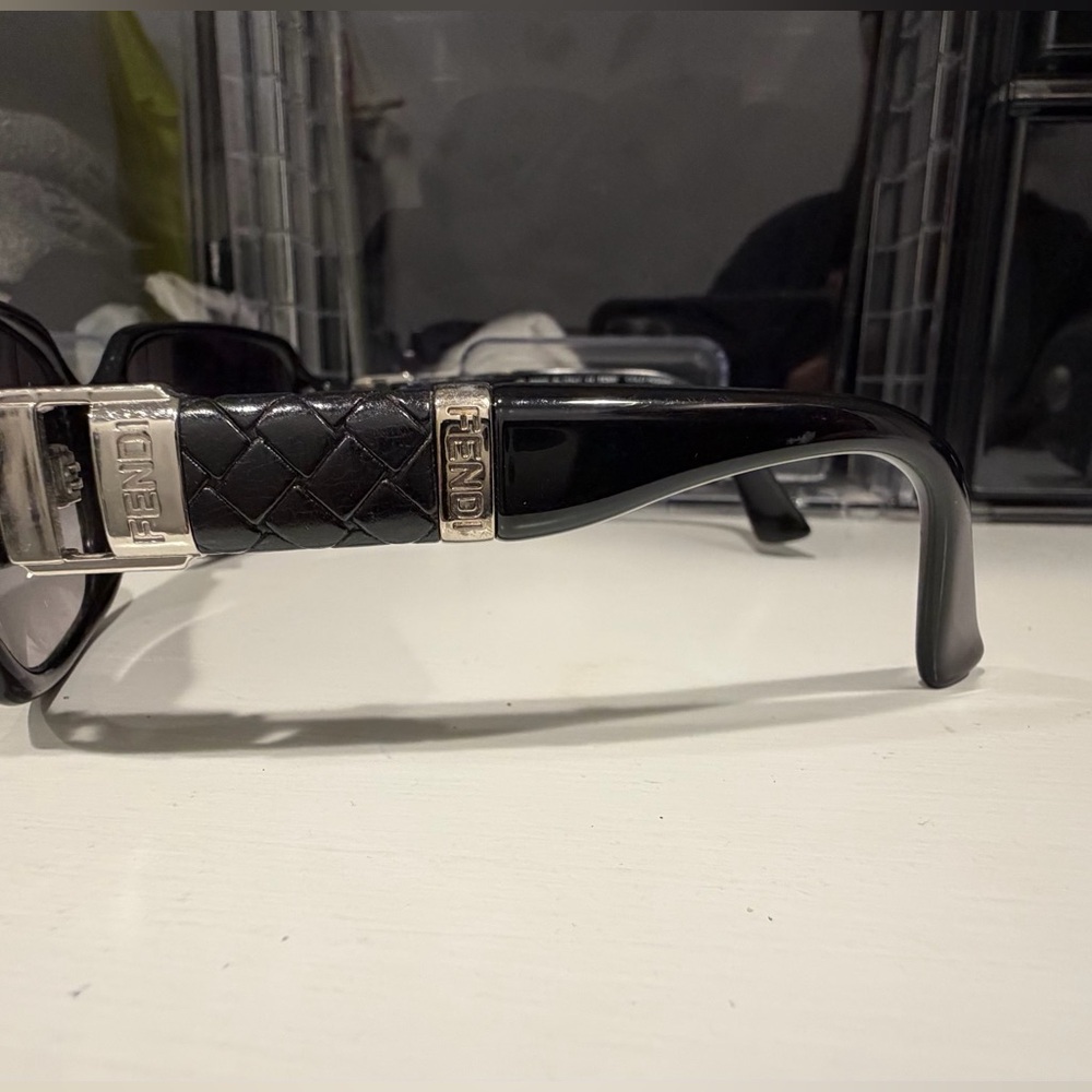 Fendi FS445 Black Quilted Sunglasses - Picture 7 of 9